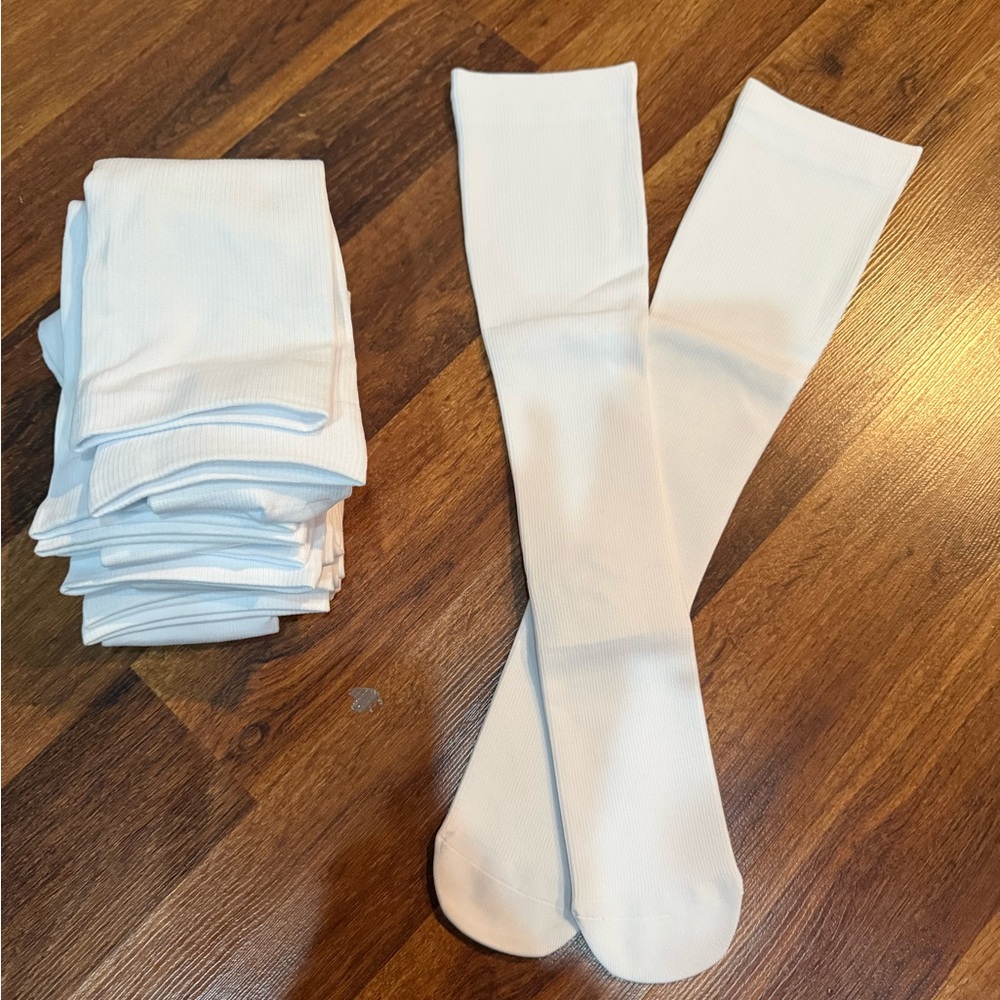 White 8 Pack Unisex Socks-Brand New